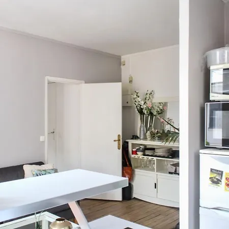Cozy 17th District Lägenhet Paris